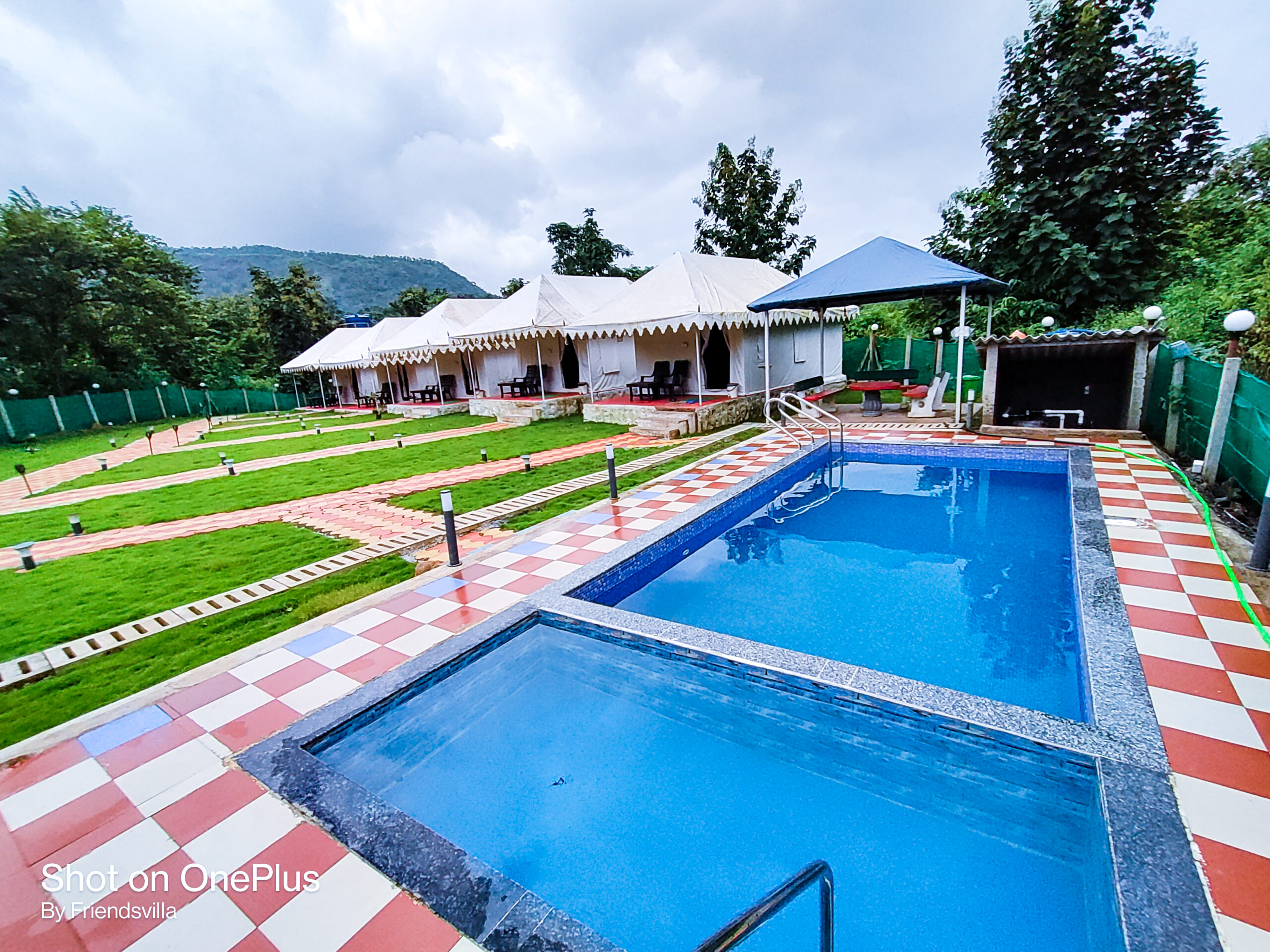 Friendsvillasp-61